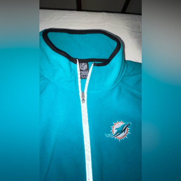 NWT NFL MIAMI DOLPHINS  VINTAGE COLLECTION VEST - Picture 2 of 7